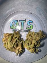 Load image into Gallery viewer, $4.20 for a gram (Strain-Pineapple express smalls 26.52% Sativa)
